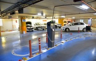 ارتقای خدمات رسانی به شهروندان در پارکینگ شهید همت منطقه یک