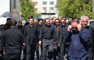 اتابک: حضور گسترده مردم در آیین تشییع رهبر شهید، جلوه‌ای از قدرشناسی و وفاداری ملی است