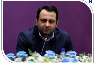 نخستین همایش هم‌اندیشی بانک صادرات ایران با فعالان صنعت پتروشیمی برگزار شد/ معاون وزیر نفت و مدیرعامل شرکت ملی صنایع پتروشیمی: توسعه سرمایه‌گذاری در پتروشیمی بدون بانک‌های بزرگ امکان‌پذیر نیست