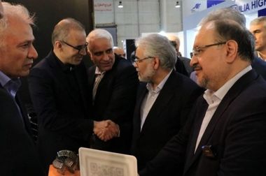 حضور هدفمند پتروشیمی خوزستان در بیست‌وپنجمین نمایشگاه رنگ و رزین