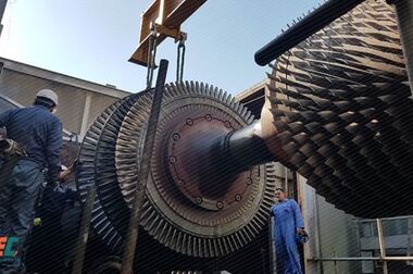ضرورت استفاده از فناوری‌های نوین برای تولید انرژی در مبین/ تقدیر از فرزندان نخبه و مقام‌آور کارکنان