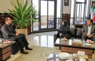 خدمات صنعت بیمه در طول جنگ بی‌نظیر بوده است
