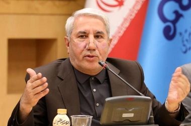 از تاکید محمد شریعتمداری بر جلوگیری از تولید با ضرر تا ضمانت اشتغال نخبگان بومی با اجرای طرح رهبران فردای صنعت پتروشیمی(ویدئو)