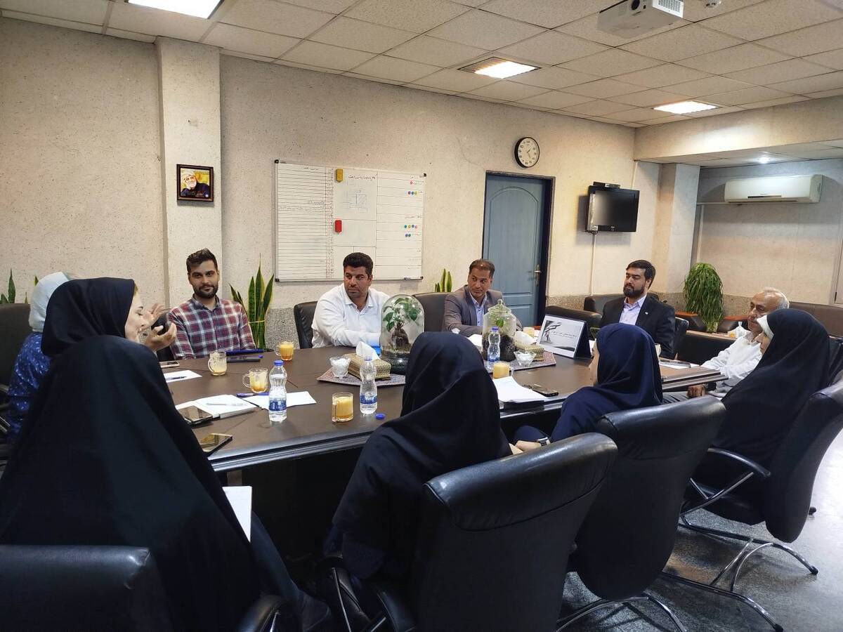 نشست قرار گاه خدمات اجتماعی و کاهش آسیب های اجتماعی منطقه۹ برگزار شد