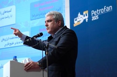 راه عبور پتروشیمی از چالش‌های فناورانه، طراحی اکوسیستم پیچیده است/ نوآوری تنها با دستورالعمل ممکن نیست، اکوسیستم لازم است