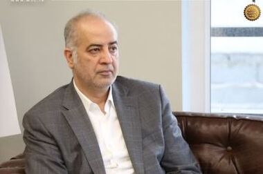 بازدید مدیرعامل گروه فولاد مبارکه از پروژه نیروگاه ۶۰۰ مگاواتی خورشیدی آفتاب شرق