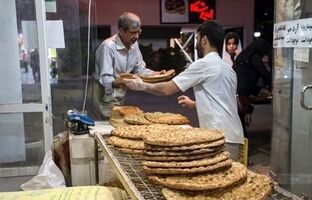  سبدهای همیشه خالی/ «نان» یک‌دهمِ حقوقِ بازنشستگان را می‌بلعد!
