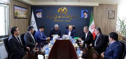 هم‌افزایی برای توسعه سرمایه‌گذاری و اقتصاد تعاون؛ تفاهم‌نامه همکاری منطقه آزاد ماکو و اتاق تعاون ایران امضا شد