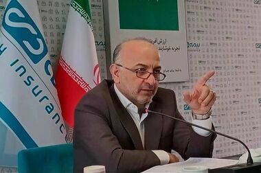 اوحدی: خدمت رسانی به ایثارگران و خانواده‌های شهدا در دوره جدید پویا تر شده است