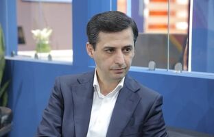 قدردانی فرید دهقانی از کادر مدیریتی، فنی و بازیکنان چادرملو اردکان