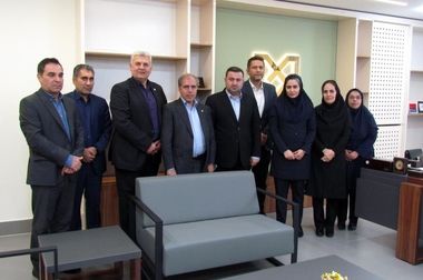 بازدید مدیر استانی بانک صنعت و معدن از مجتمع اروم صنعت سامان؛ تأکید بر حمایت از قطب تریلرسازی کشور