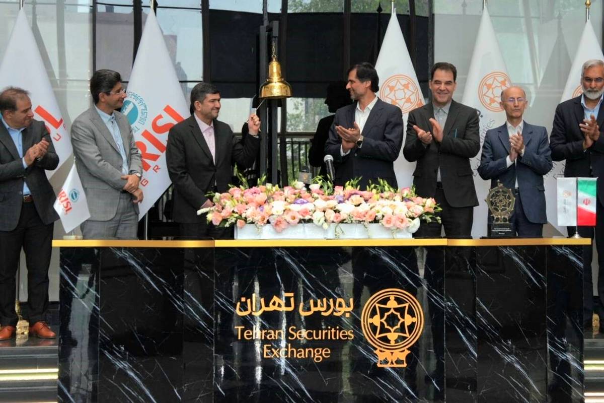 گروه کشتیرانی جمهوری اسلامی ایران زنگ بورس را به صدا در‌آورد