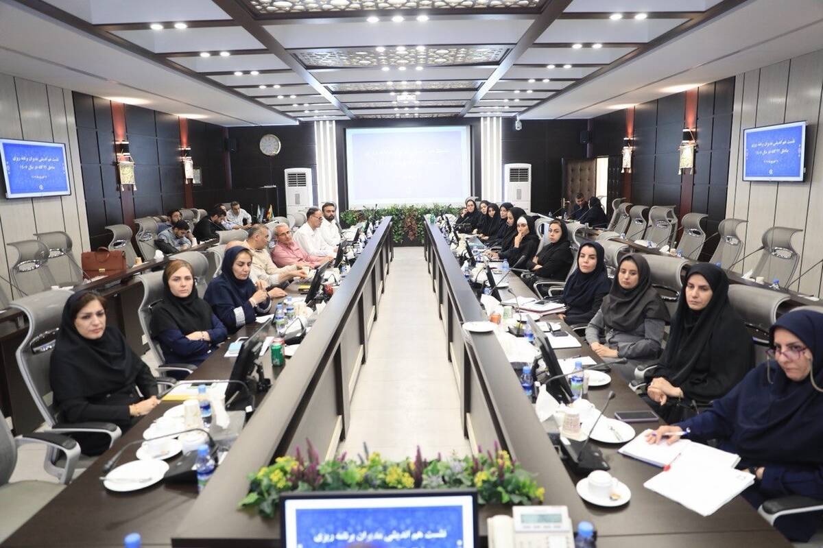 نشست هم اندیشی مدیران برنامه ریزی معاونت امور اجتماعی مناطق ۲۲ گانه در منطقه ۳ برگزار شد 